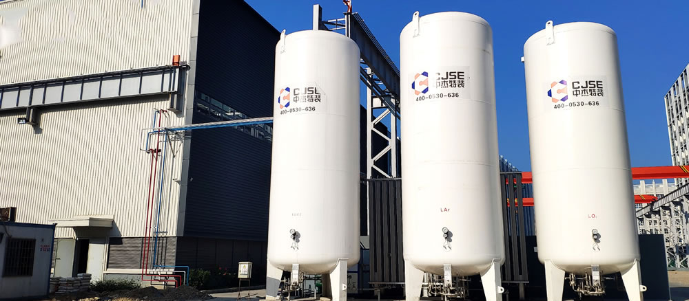 Cryogenic storage tanks